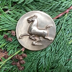 Vintage Signed Flying Horse Of Gansu 1974 Round Belt Buckle Scarf Slide